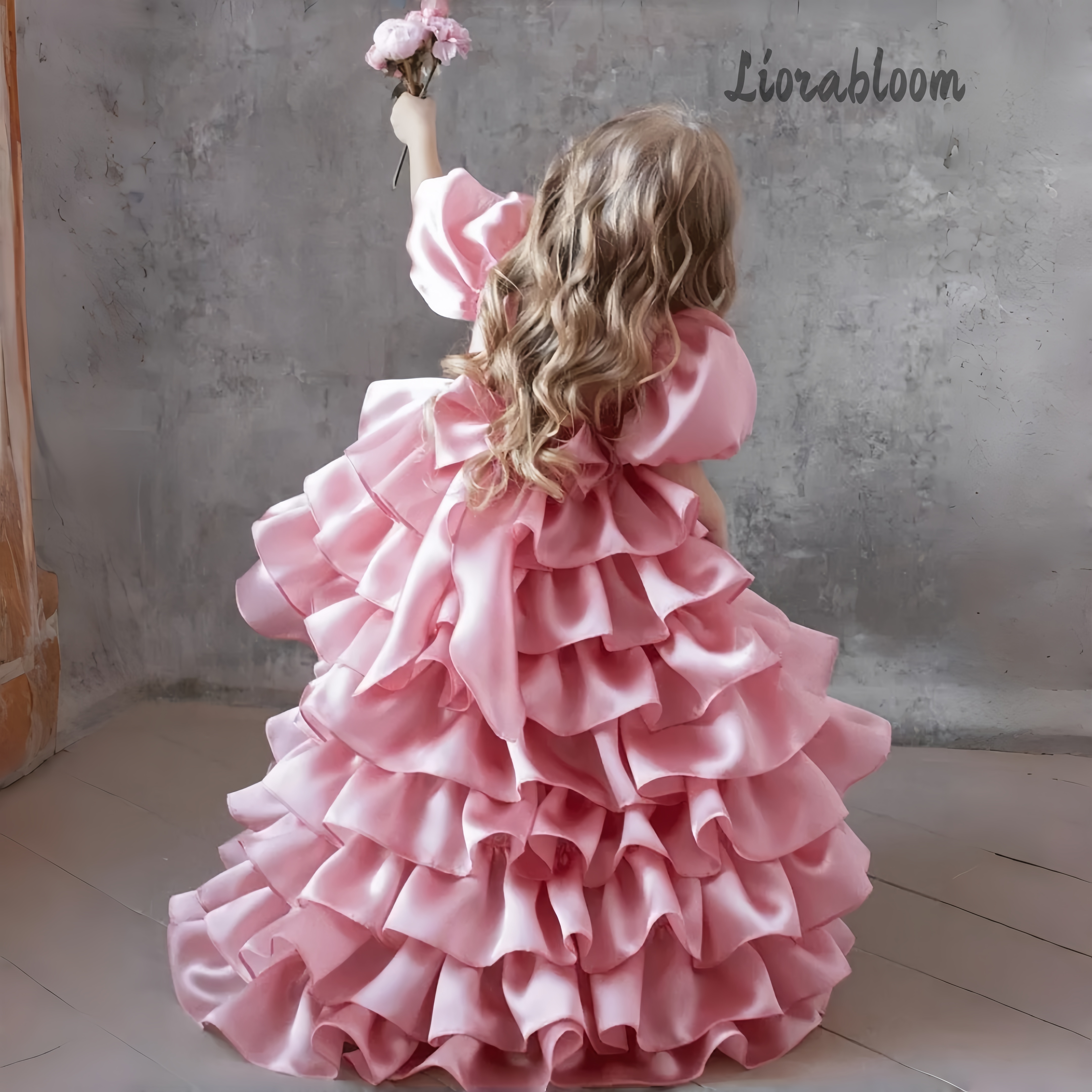 Girls' Multicolor Formal Gowns - Women Formal Party Wear Dress のレビューと価格