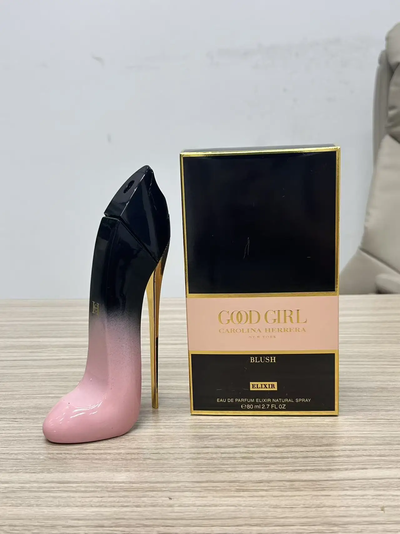 Carolina Herrera Good Girl 80m - Women'S Formal Wear For Cold Weather のレビューと価格