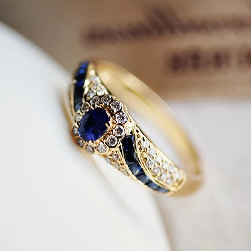 1pc Elegant Golden-Tone Alloy  - Women Formal Wear Designers のレビューと価格