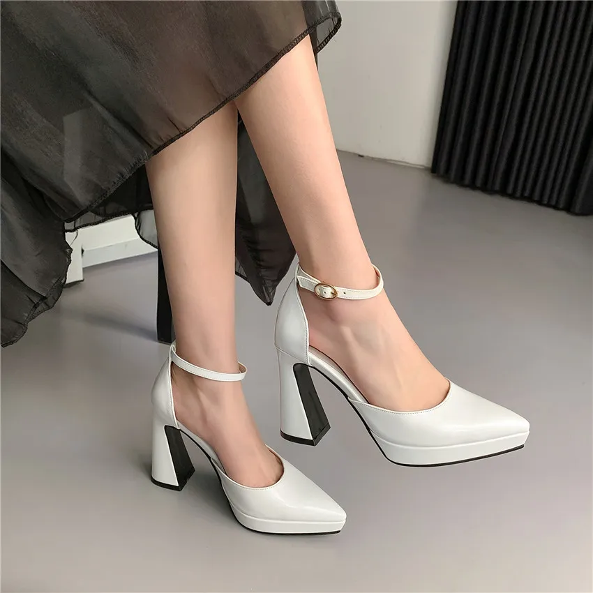Red Black Patent Leather Platf - Women'S Red Formal Wear のレビューと価格