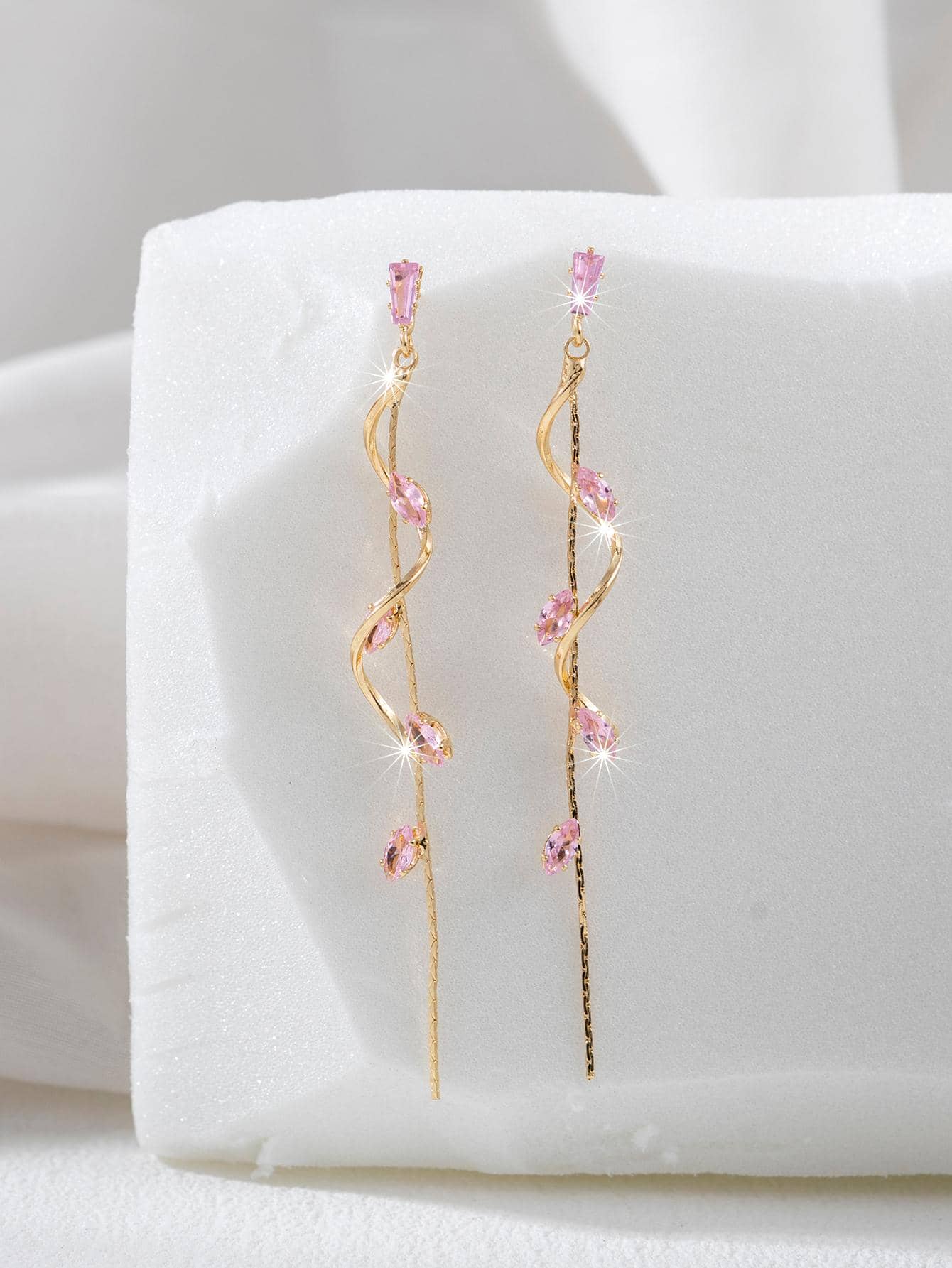 Elegant Pink Crystal Vine Drop - Women Formal Event Wear のレビューと価格