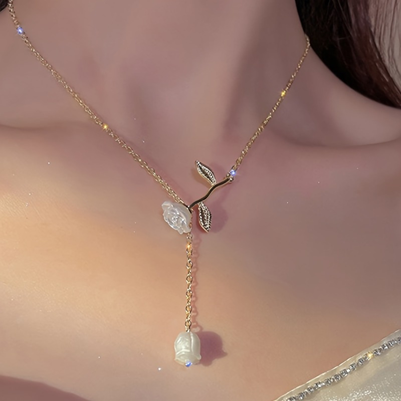 Women's Exquisite Floral Neckl - Women Formal Wear Designers のレビューと価格