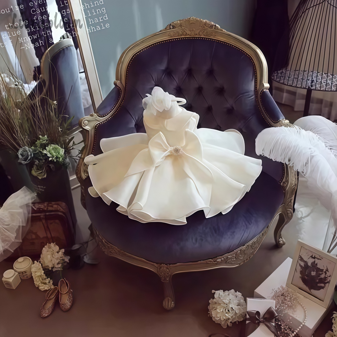 White Pearl Embellished Dress  - Women Formal Party Wear Dress のレビューと価格
