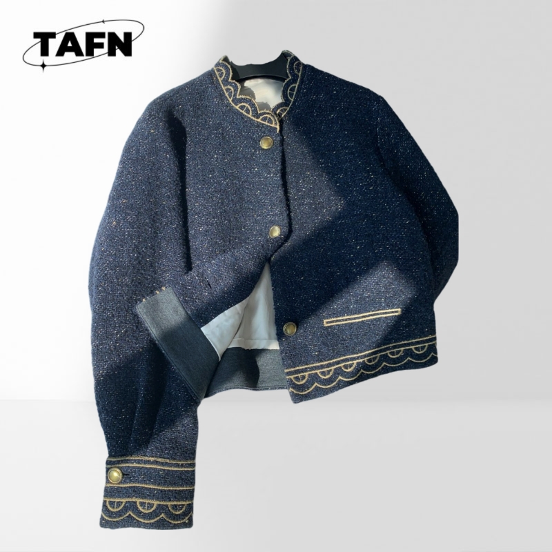 Fashion-Forward Women's Skirt  - Women Formal Event Wear のレビューと価格