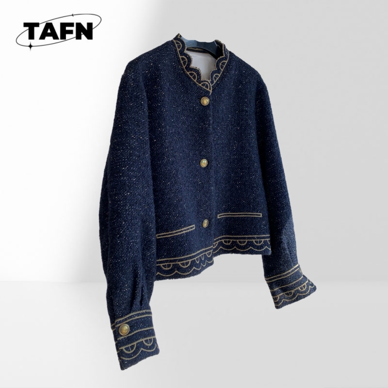 Fashion-Forward Women's Skirt  - Women Formal Event Wear のレビューと価格