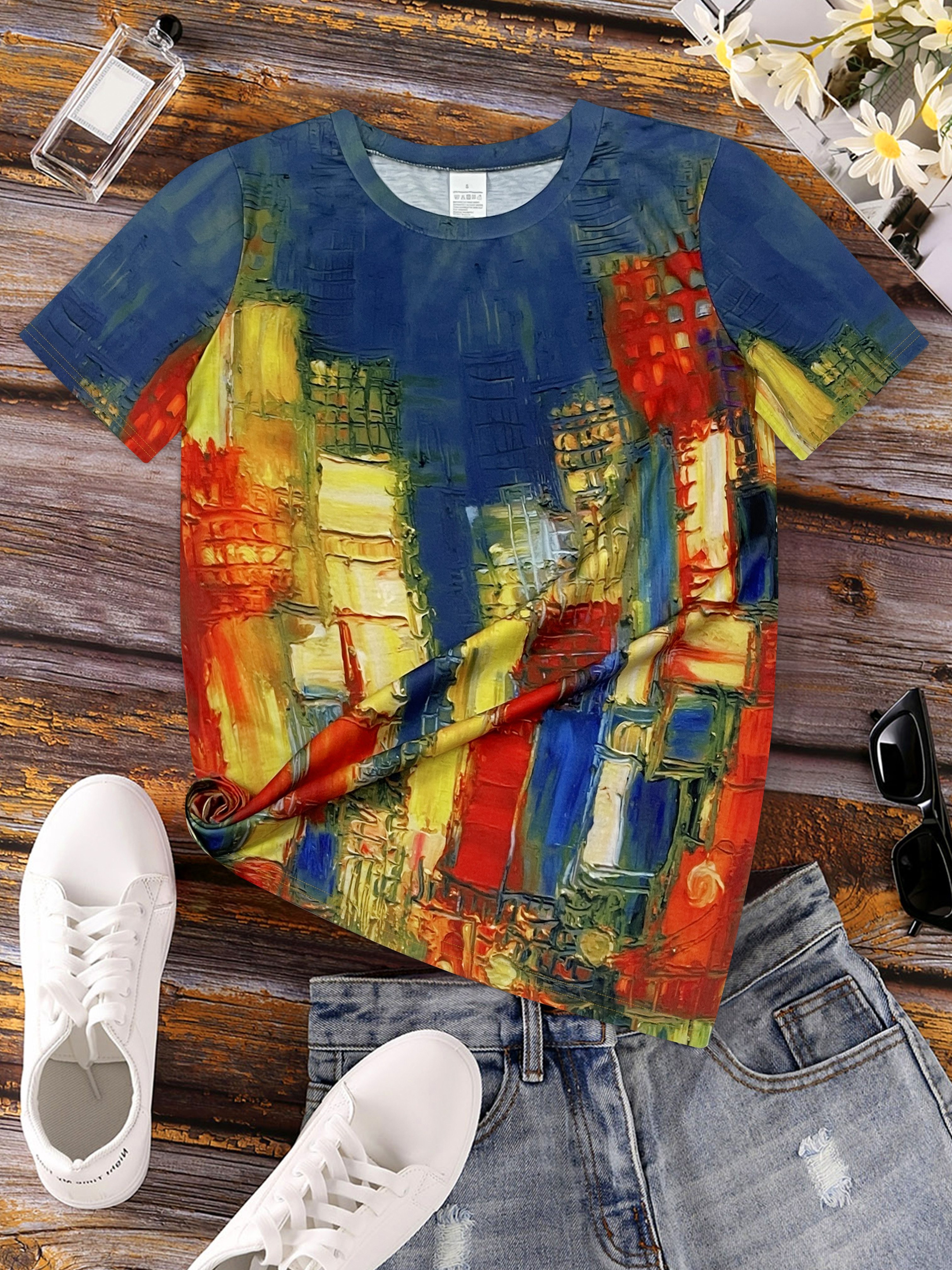 Vibrant Cityscape Women's Tee  - Women Formal Wear Designers のレビューと価格