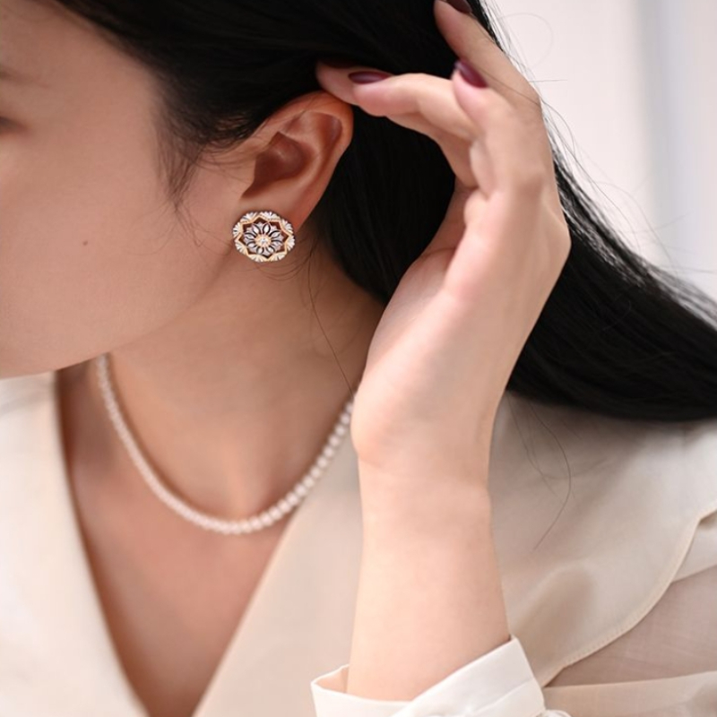 Fashion Elegant Style Earrings - Women Formal Wear Designers のレビューと価格