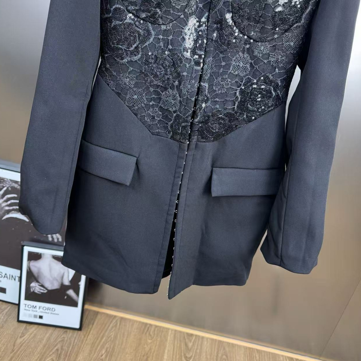 KT Elegant Lace Sequin Blazer  - Women Formal Party Wear Dress のレビューと価格